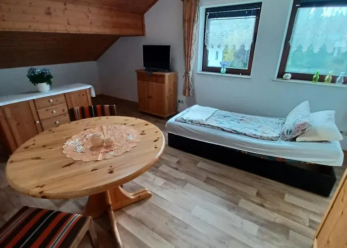 Daire Froehlich Holzminden